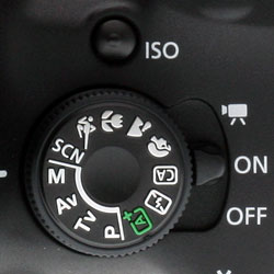 As you can tell from the Hybrid CMOS AF function discussed previously, Canon is courting consumer