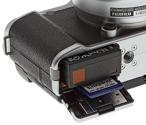 Fuji X-A2 Review -- Product Image
