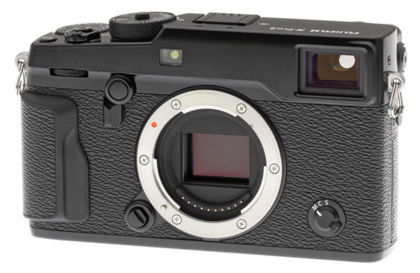 Fuji X-Pro2 Review - Front quarter