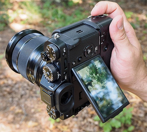 Fuji X-T2 Review -- Product Image