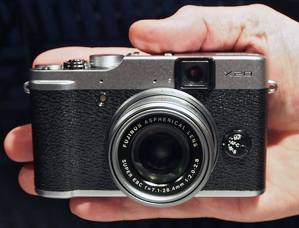 Fujifilm X20 Review: Lab Tests & Sample Images - Imaging Resource