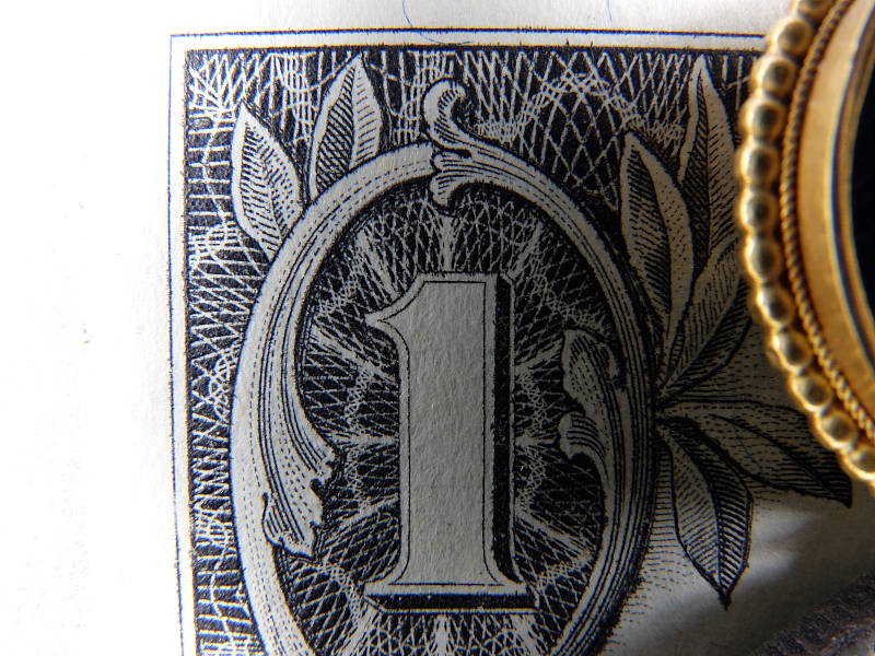 Super Macro, 28mm eq. @ f/8