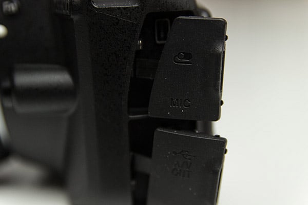 Nikon D3300 Review -- Port cover hinges