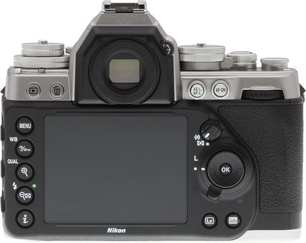 Nikon DF Review -- Back view