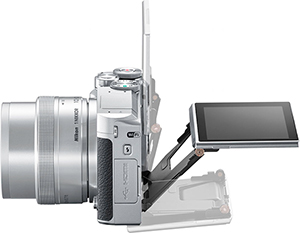 Nikon J5 Field Test -- Left Side Tilting Screen