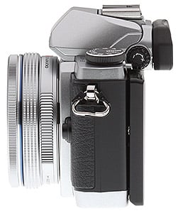 Olympus E-M10 Review - Left view