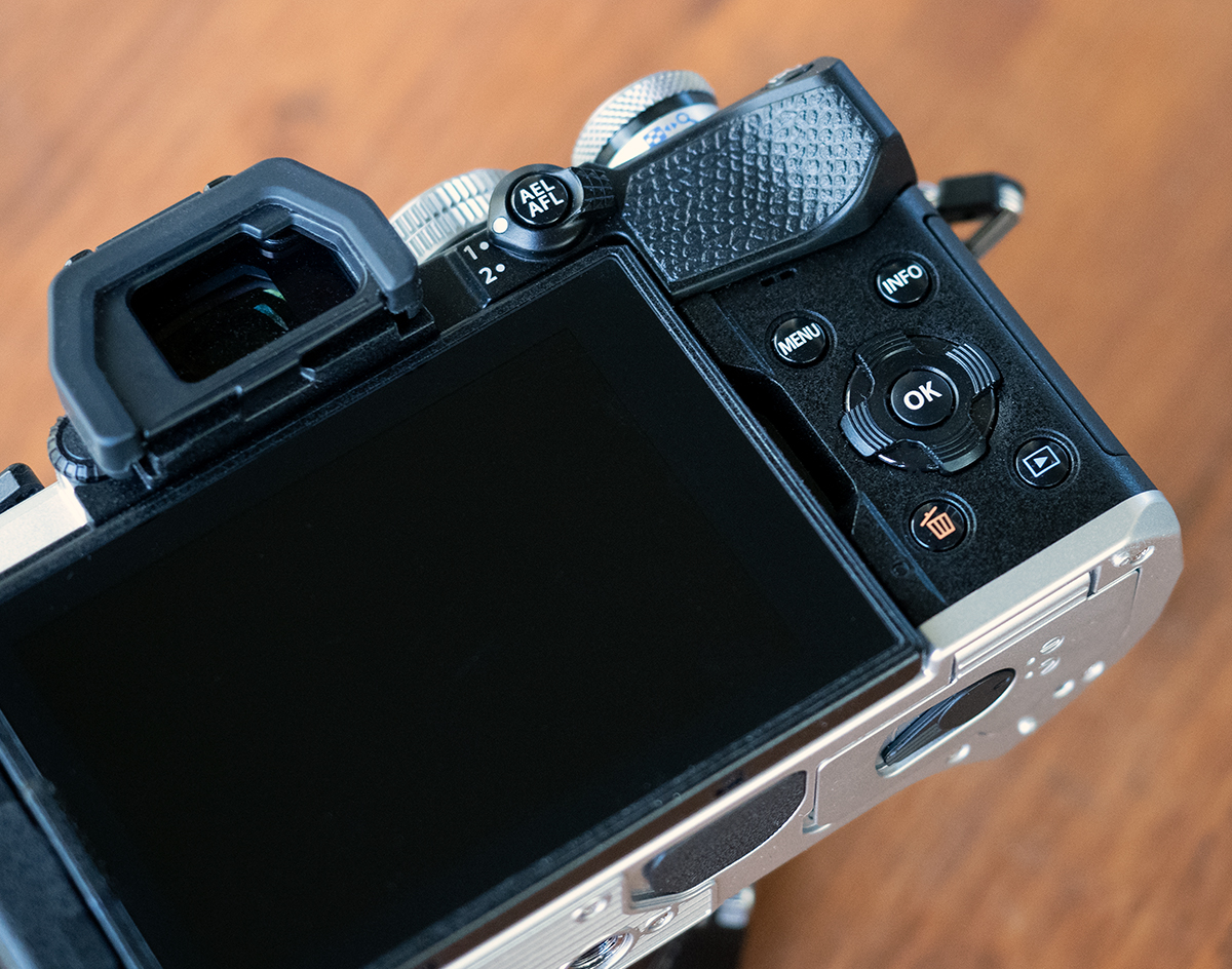 OM System OM-5 Review: Lab Tests & Sample Images - Imaging Resource