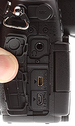 Panasonic GH4 Review -- Ports crop