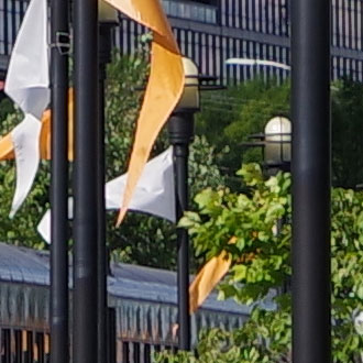 Pixel Shift Resolution, mechanical shutter with image stabilization, handheld shot