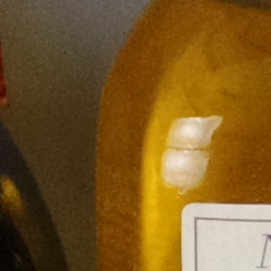 100% crop from Pentax K-70 test image taken at ISO 3200