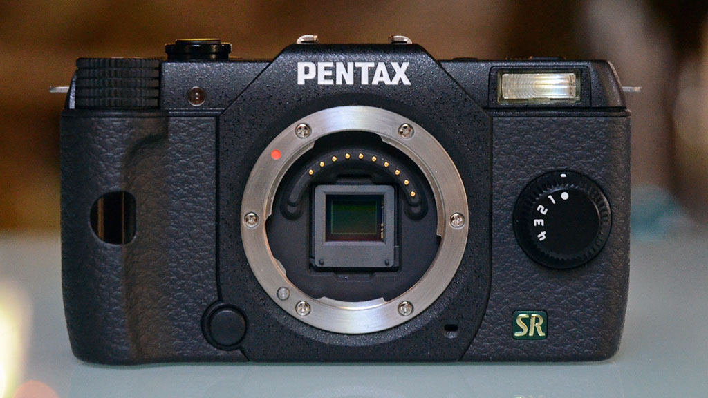 Pentax Q7 Review: Lab Tests & Sample Images - Imaging Resource