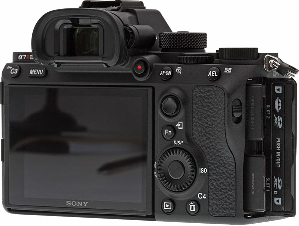 A7R III Overview image 3