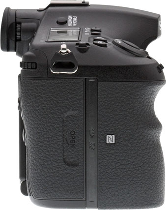 Sony Alpha ILCA-A99 II Overview image 7