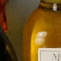 100% crop from Sony NEX-5T test image taken at ISO 3200